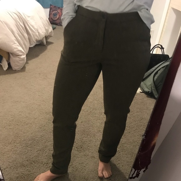 lululemon & go trek pant *size 4 Olive Green - Picture 8 of 8